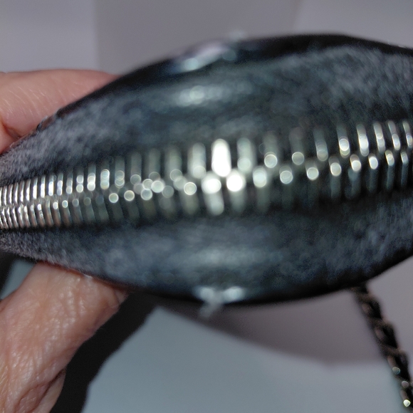 Chanel Black Patent Leather WOC - Picture 8 of 11